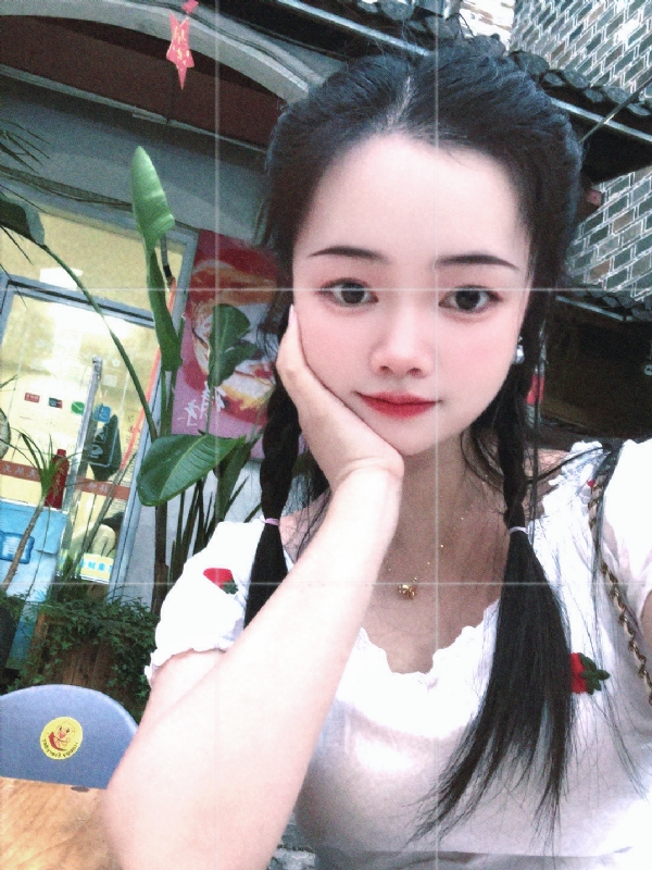丫头的第一张照片--龙岩闪婚服务中心