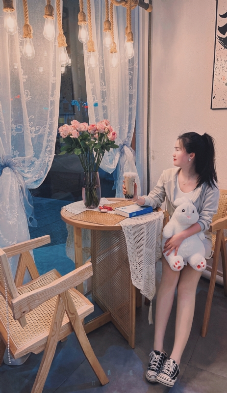 丫头的第五张照片--龙岩闪婚服务中心